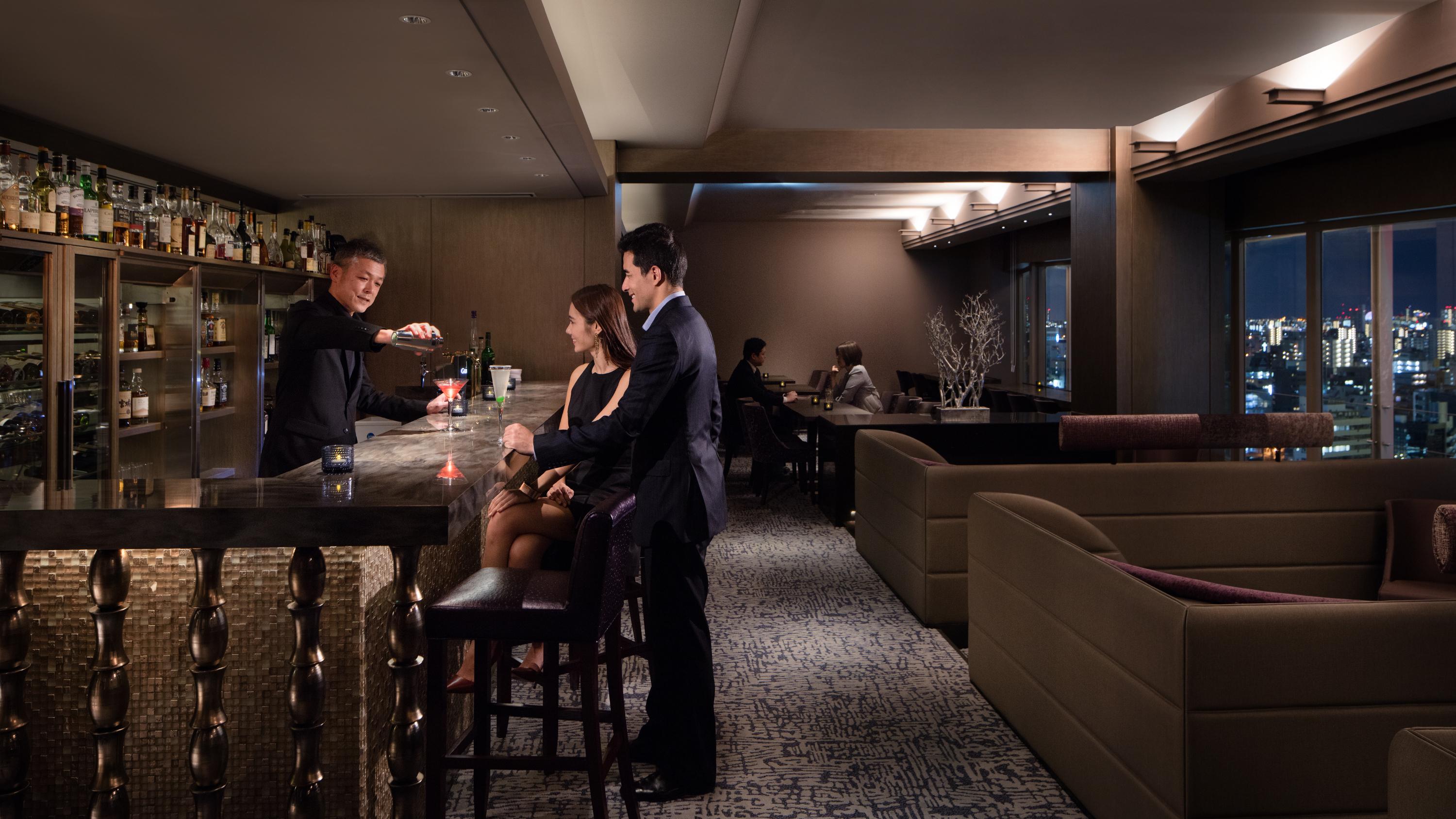 Courtyard By Marriott Shin-Osaka Station Ξενοδοχείο Εξωτερικό φωτογραφία The bar at the club