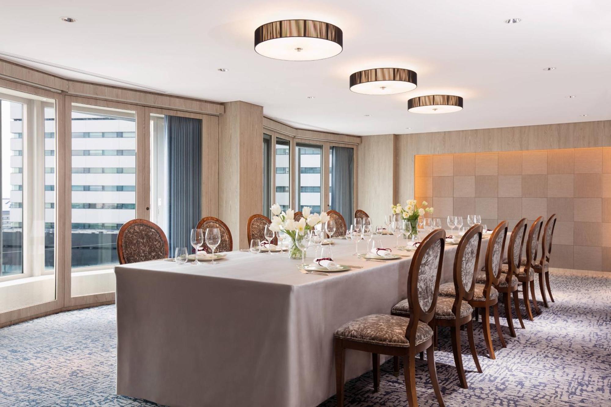 Courtyard By Marriott Shin-Osaka Station Ξενοδοχείο Εξωτερικό φωτογραφία The Private Suite
