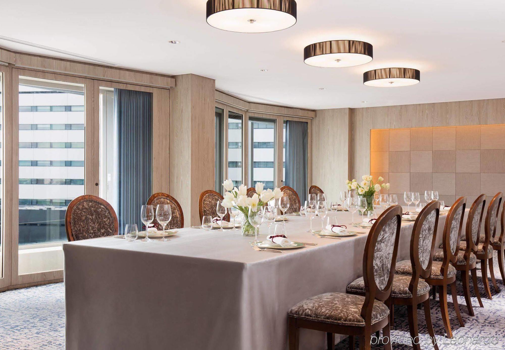 Courtyard By Marriott Shin-Osaka Station Ξενοδοχείο Εξωτερικό φωτογραφία The Private Suite